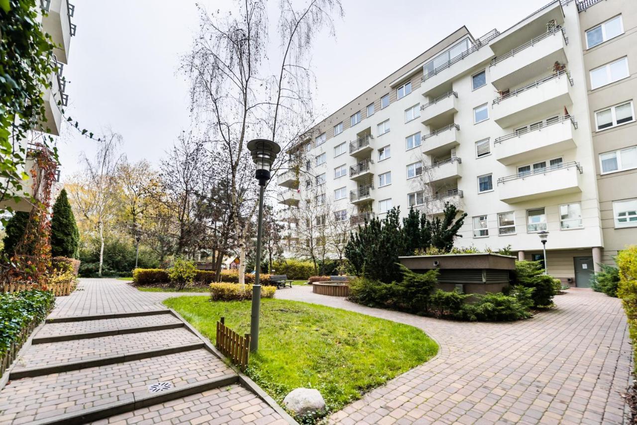 Metro Stoklosy Blue Mint Apartment Varsovia Exterior foto